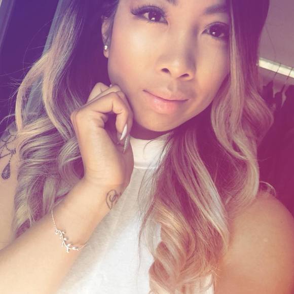 Meet your Posher, Annafelle - Picture 1 of 1